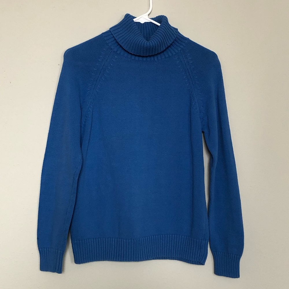 ❄️ Vintage Blue Turtleneck Sweater ❄️